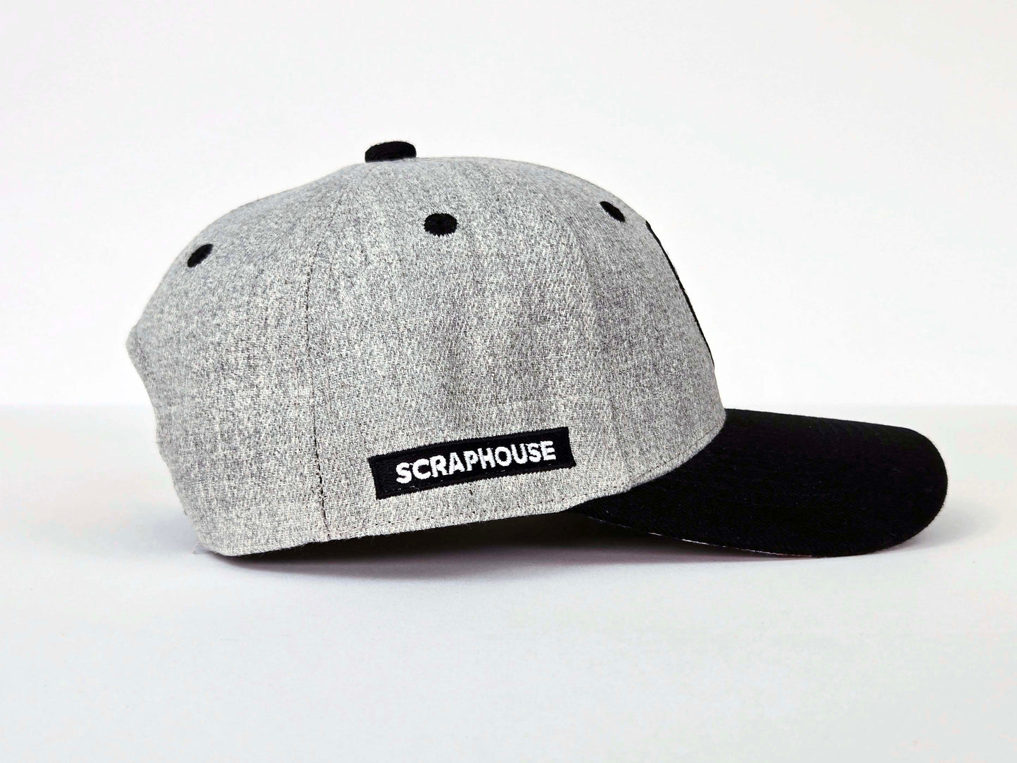 SCRAPPY MID-PROFILE SNAP BACK (HEATHER/BLACK)